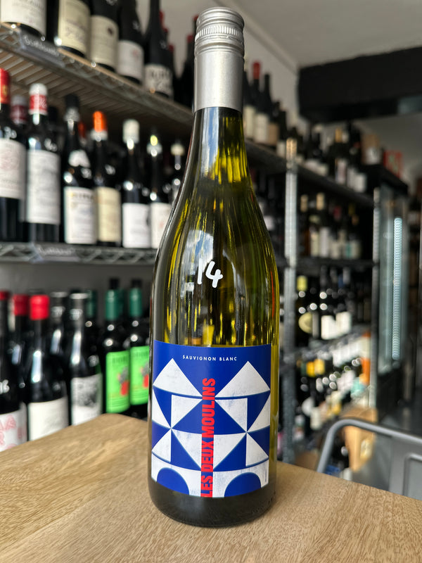 2022   Sauvignon Blanc, Les Deux Moulins - France, Loire