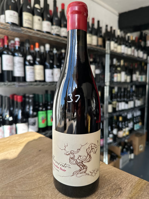 2022   Grenache Noir, Momento - South Africa, Bot River